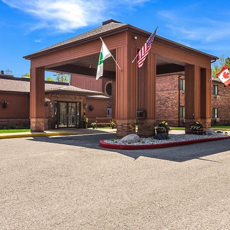 Quality Inn Petoskey-Harbor Springs Exterior foto